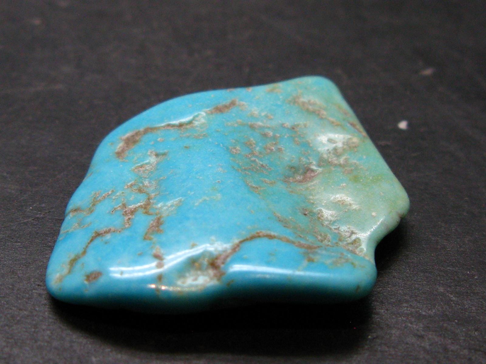 Genuine Tumbled Turquoise From Arizona, Usa - 1.2" - 8.17 Grams Genuine Tumbled Turquoise From Arizona, Usa - 1.2" - 8.17 Grams