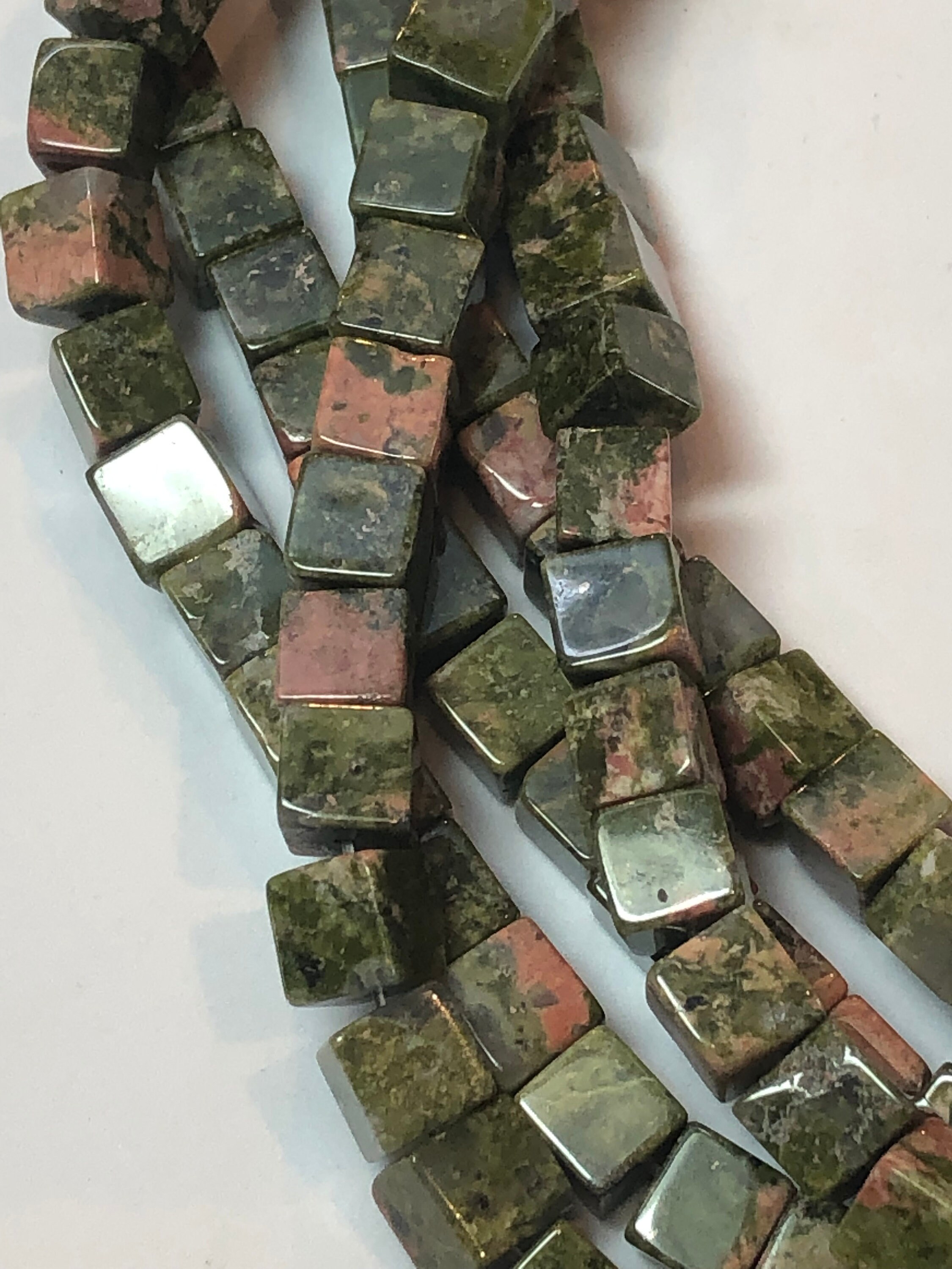 6mm Cube Unakite Gemstone Beads. Full 15" Strand Of Aa/aaa Grade Beads, About 64 Per Strand. Epidote Green And Pink