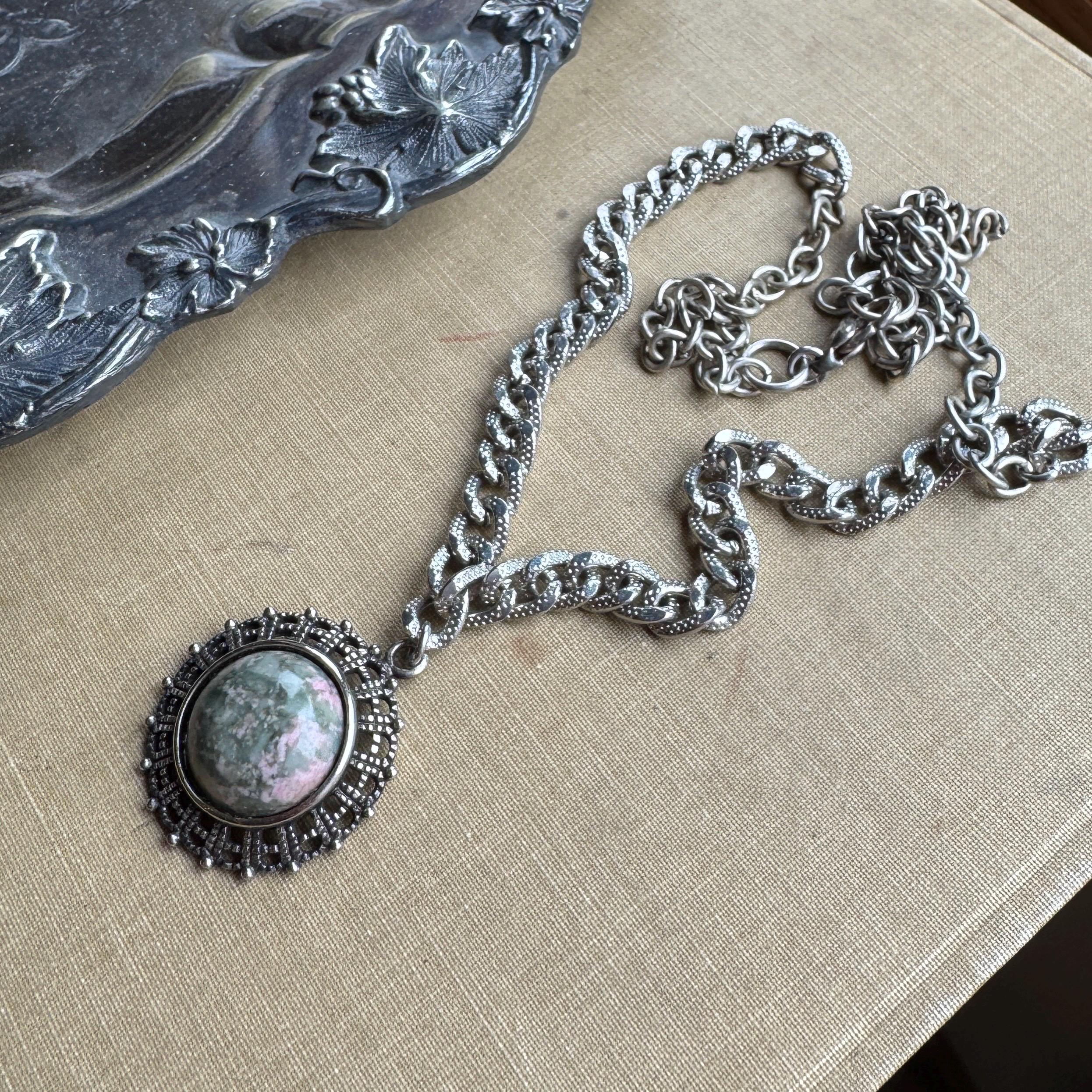 Chunky Chain Necklace, Green Stone Cabochon Pendant, Unakite Necklace