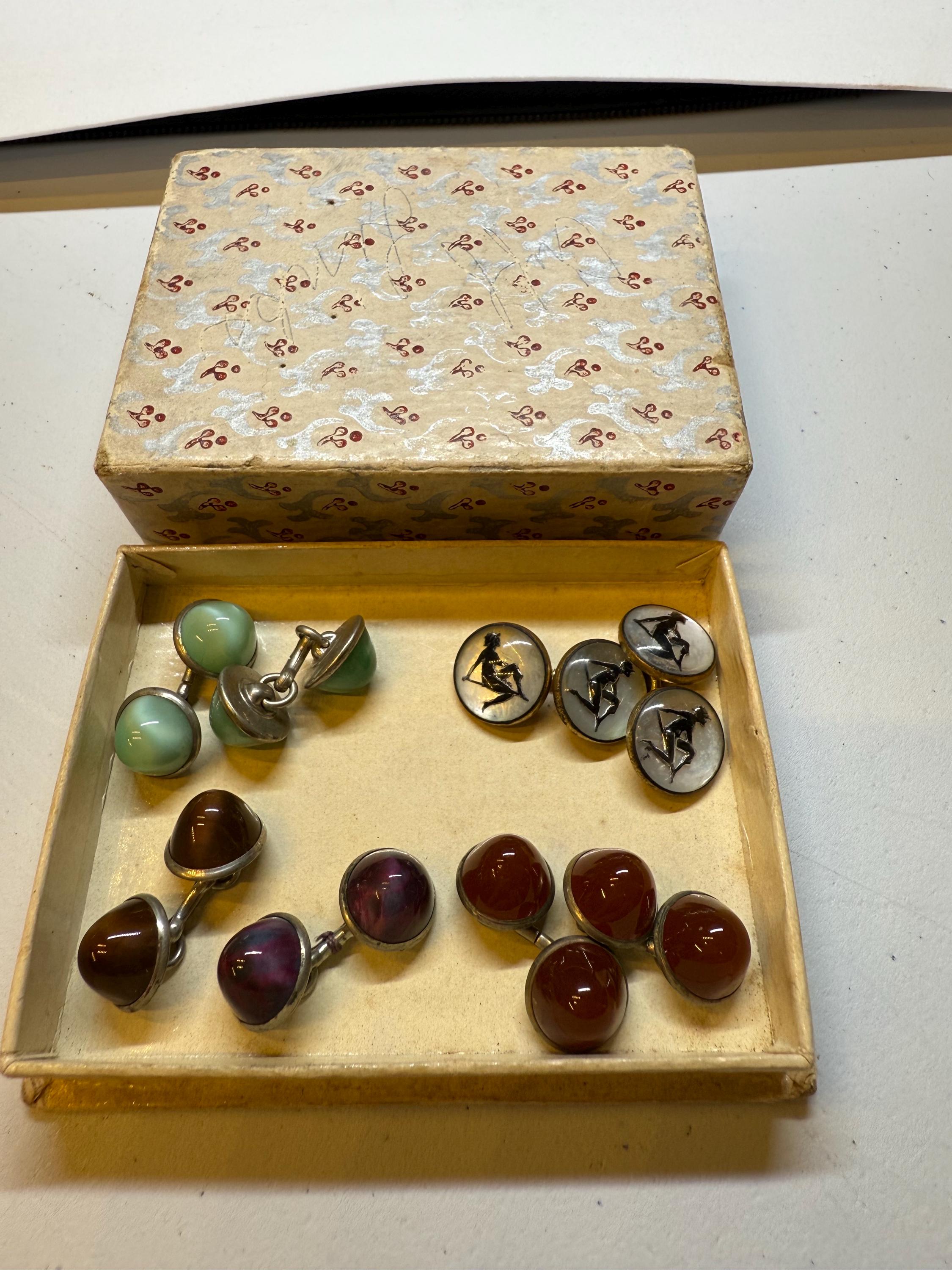 Victorian Cuff Links 3 Matching Sets, And 2 Non-matching Links But The Color Is Similar. Victorian Cuff Links 3 Matching Sets, And 2 Non-matching Links But The Color Is Similar.