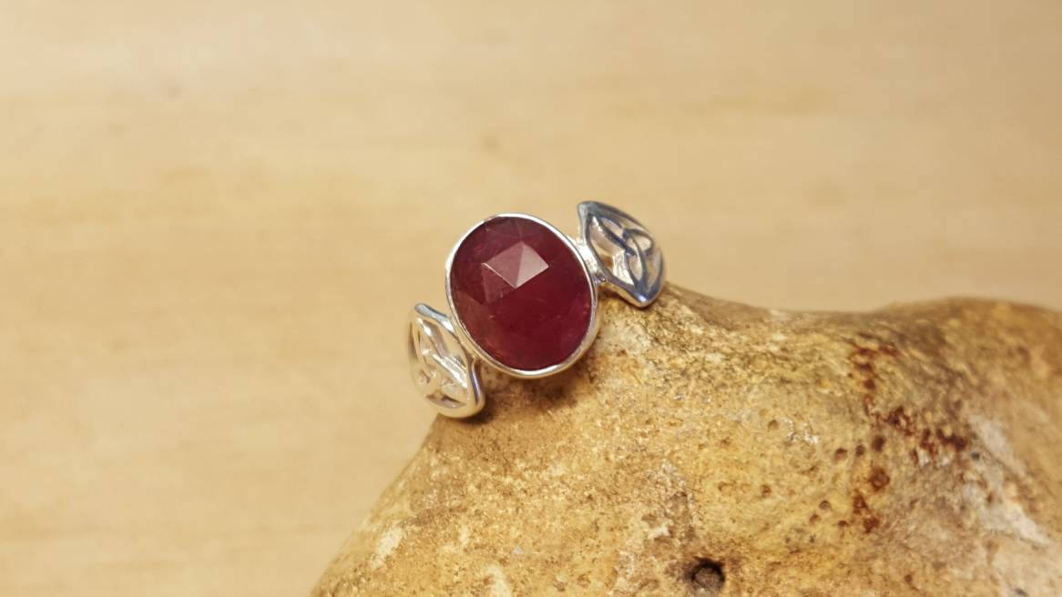 Tourmaline Celtic Knot Ring. Pink Gemstone Triquetra Ring.  Reiki Jewelry. Watermelon Tourmaline. October Birthstone. Uk Size M