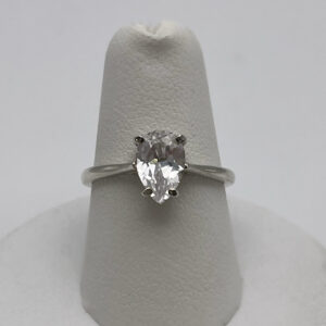 1.5ct Pear Cut White Sapphire Ring Size 7 Bridal Wedding Ring Engagement Promise 1.5ct Pear Cut White Sapphire Ring Size 7 Bridal Wedding Ring Engagement Promise