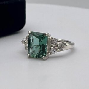 4.2ctw Emerald Cut Green Quartz Ring White Sapphire Accents Heirloom Quality Jewelry Gift 4.2ctw Emerald Cut Green Quartz Ring White Sapphire Accents Heirloom Quality Jewelry Gift