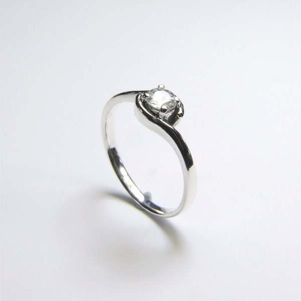 White Sapphire Ring (natural Sri Lankan White Sapphire), 4mm X 0.30 Carat, Round Cut, Sterling Silver Ring