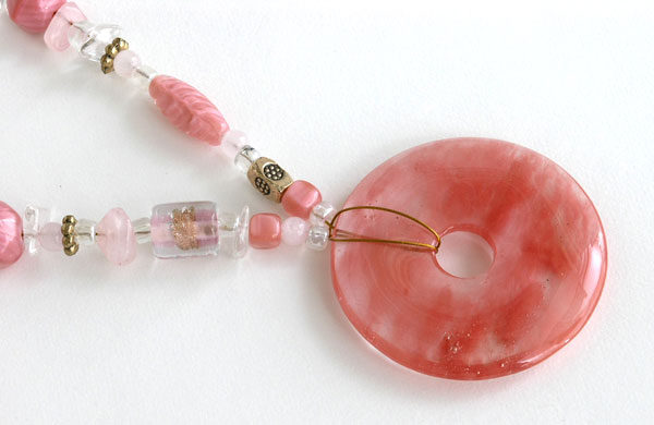 Pretty In Pink Strawberry Quartz Pendant Necklace Project