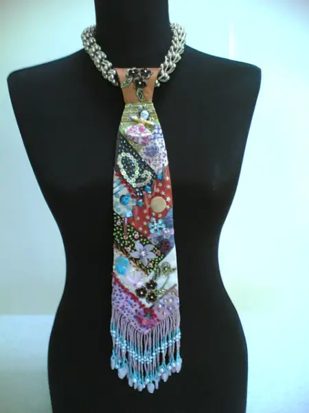 Bead Embroidery Necktie Necklace Project