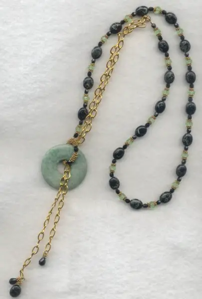 Green Lariat Necklace Project