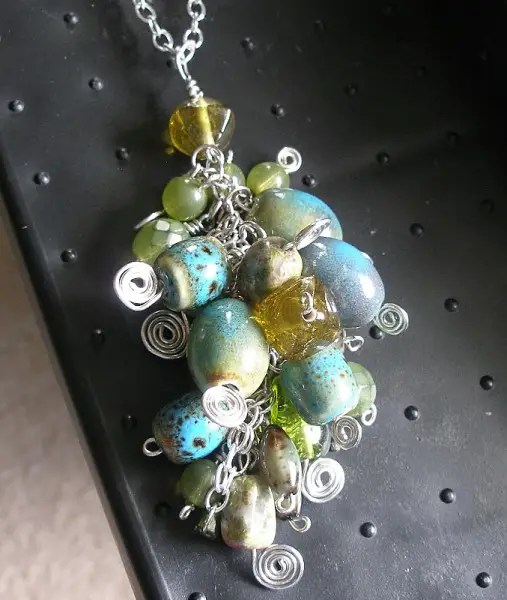 Green Cluster Necklace Project