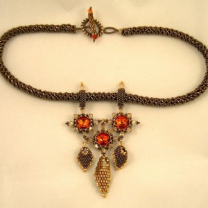 Zoe Beaded Necklace Jewelry Idea