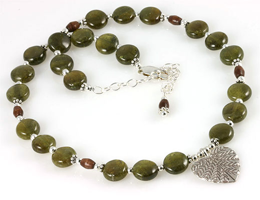 Fernwood Forest Heart Leaf Gemstone Necklace Project