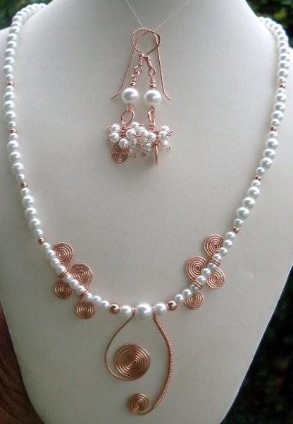 Copper And Glass Pearl Necklace Set Project