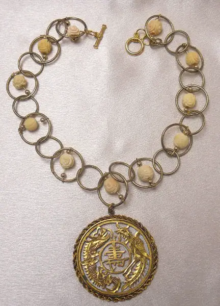 Asian Gold And White Necklace Project