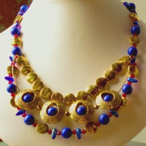 Patra’s Strut Egyptian Necklace Jewelry Idea