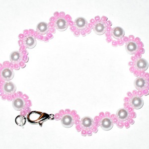 Curvy Bracelet Jewelry Idea